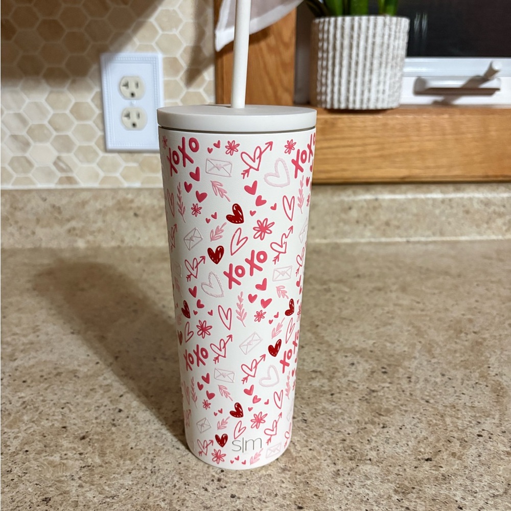 Heart and XOXO Pattern SLM Tumbler